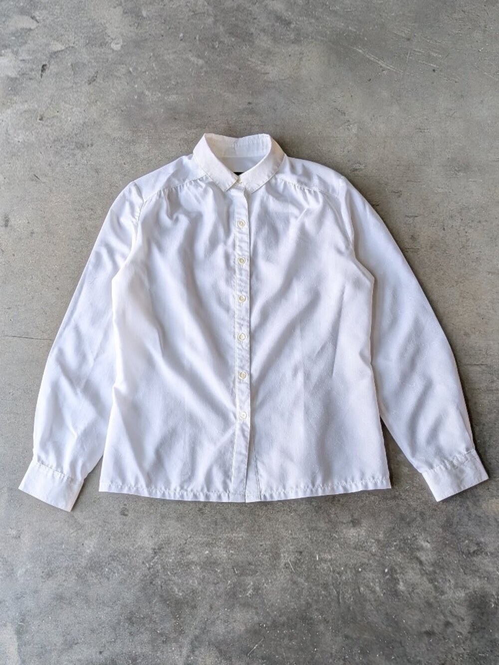 Vintage Givenchy Sport White Logo Button Down Collared Shirt Union Made size 12